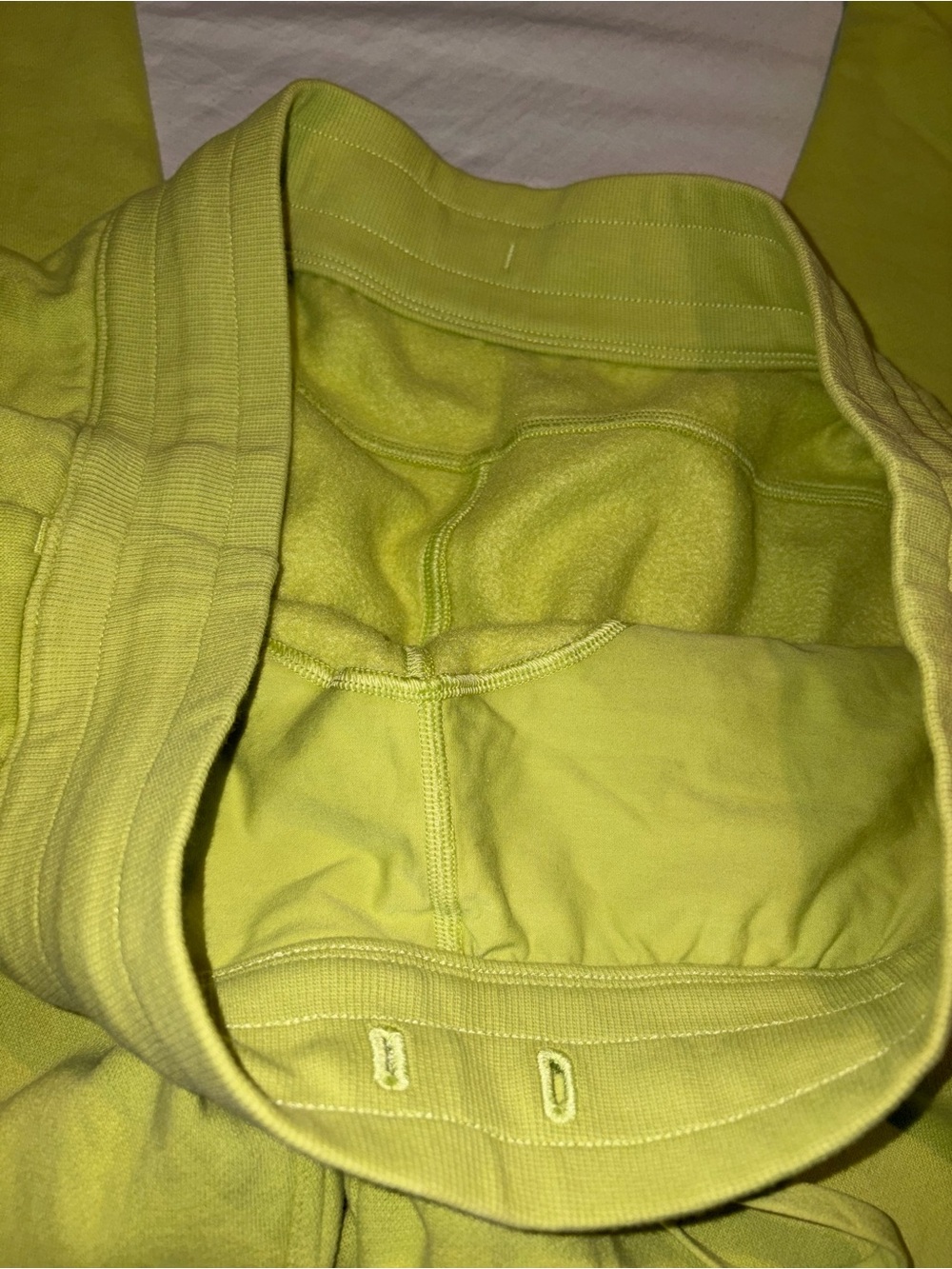 Lululemon size 14 scuba Sweatpants - Picture 4 of 5